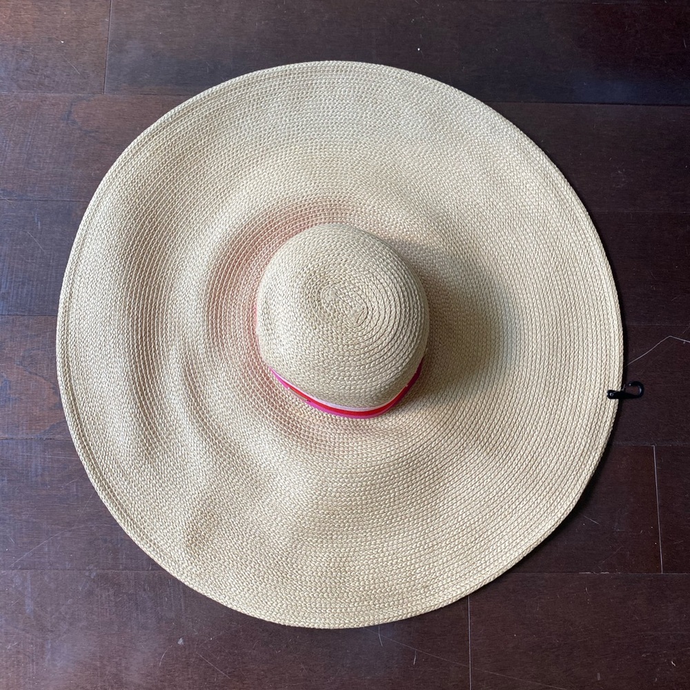 Oversized Straw Trina Turk Hat, Brand New - Picture 4 of 7